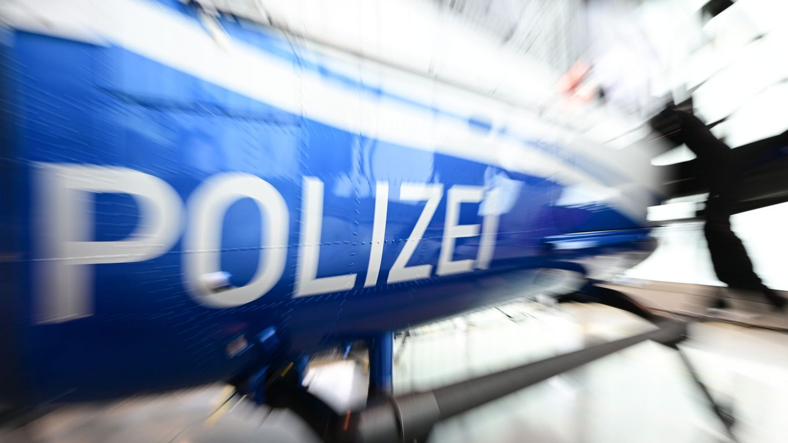 Nicht nur die Polizei schützt das Recht.Foto: Bernd Weißbrod/dpa Nicht nur die Polizei schützt das Recht.Foto: Bernd Weißbrod/dpa