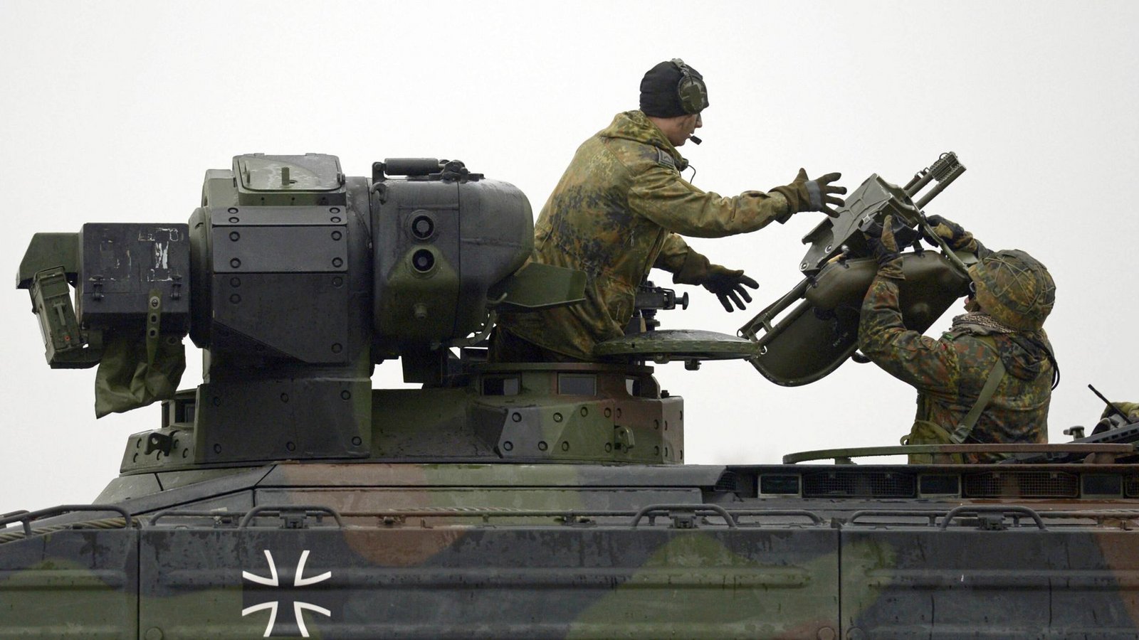 Laut Medienberichten droht der Bundeswehr die finanzielle Unterversorgung. (Symbolbild)Foto: picture alliance / dpa/Jens-Ulrich Koch