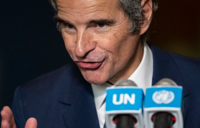 IAEA-Chef Grossi verwies auf die US-iranische Rahmenvereinbarung, wonach das Uran unter der IAEA-Aufsicht zumindest verdünnt werden soll. (Archivbild)<span class='image-autor'>Foto: Yuki Iwamura/AP/dpa</span>