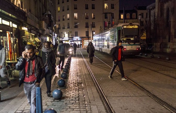 Saint-Denis ist ein äußerst kontrastreicher Vorort von Paris<span class='image-autor'>Foto: imago/EST&OST/imago stock&people</span>