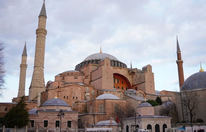 Die Hagia Sophia in Istanbul war einst eine Kathedrale. (Archivbild)<span class='image-autor'>Tunahan Turhan/SOPA Images via ZUMA Press Wire/dpa</span>
