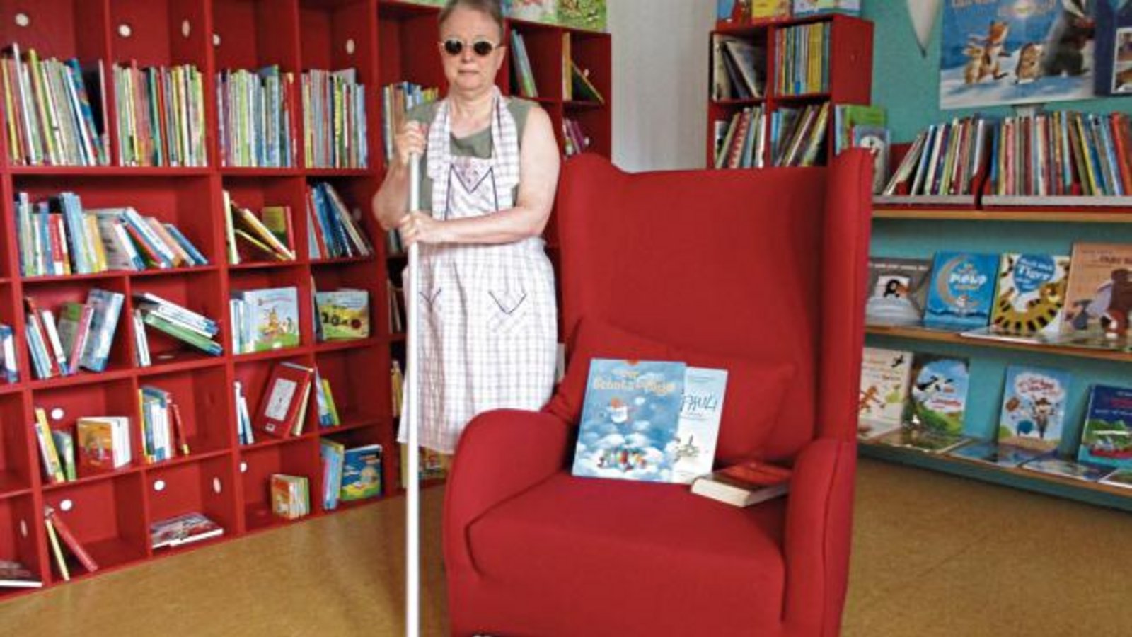 Es ist alles bereit. Die Bücher abgestaubt, der Boden geputzt – Elke Ehrler-Berg von der Bücherei in Sachsenheim ist fürs Vorlesen gerüstet und die Kinder können nun am Samstag (2. September) zum Zuhören kommen. Die Veranstaltung beginnt um 11 Uhr und ist für Kinder ab drei Jahren geeignet. Eine Voranmeldung ist nicht nötig.