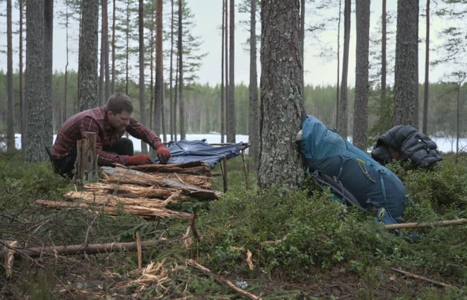 Wie gut können die Teilnehmer in der Wildnis überleben? Das wird bei der Wildcard-Challenge von „7 vs. Wild" getestet. Mit dabei: Cristian Hofmann aus Villingen.<span class='image-autor'>Prime Video, 7vs.Wild - Wildcard 2026</span>