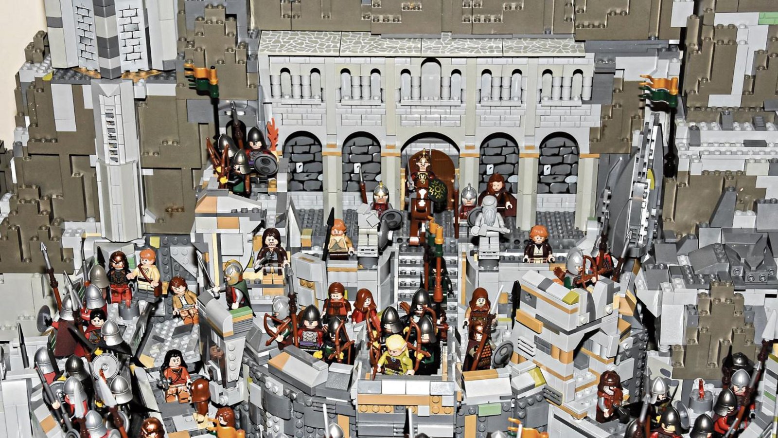 750 000 Legosteine sind in der Schau im Ludwigsburger Residenzschloss verbaut. Foto: ssg 750 000 Legosteine sind in der Schau im Ludwigsburger Residenzschloss verbaut. Foto: ssg