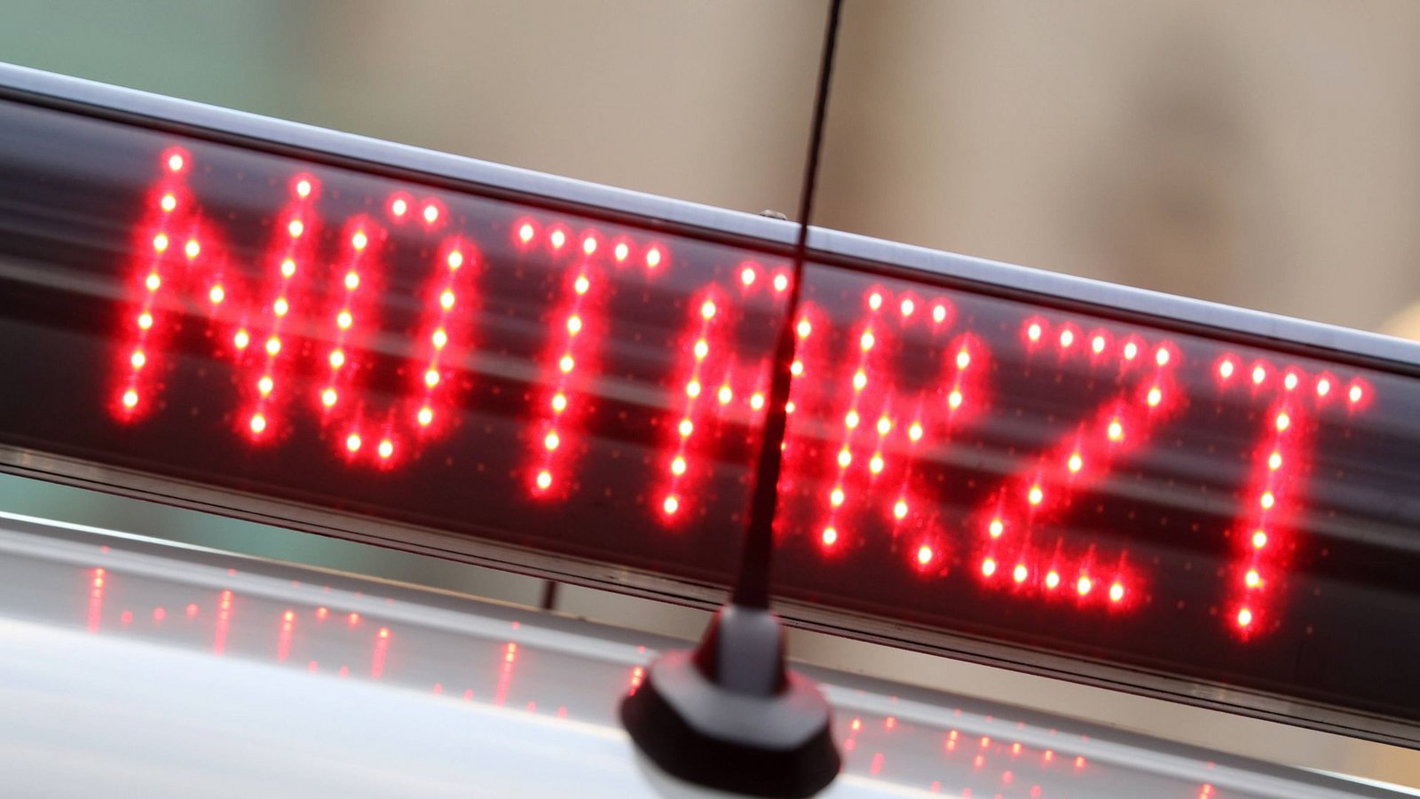 Für einen 101-jährigen Rollstuhlfahrer nimmt ein Unfall ein tödliches Ende.Foto: IMAGO/Nikito/IMAGO Für einen 101-jährigen Rollstuhlfahrer nimmt ein Unfall ein tödliches Ende.Foto: IMAGO/Nikito/IMAGO