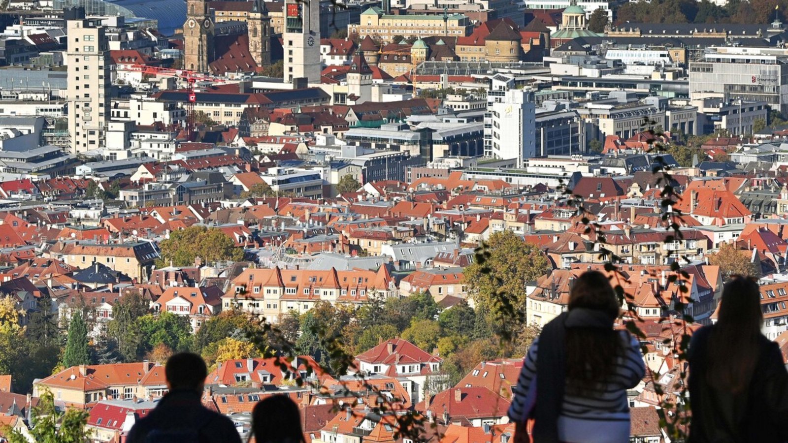 Sollte die Stadt mehr darauf achten, dass nicht überhöhte Mieten aufgerufen werden?Foto: IMAGO/Sven Simon Sollte die Stadt mehr darauf achten, dass nicht überhöhte Mieten aufgerufen werden?Foto: IMAGO/Sven Simon