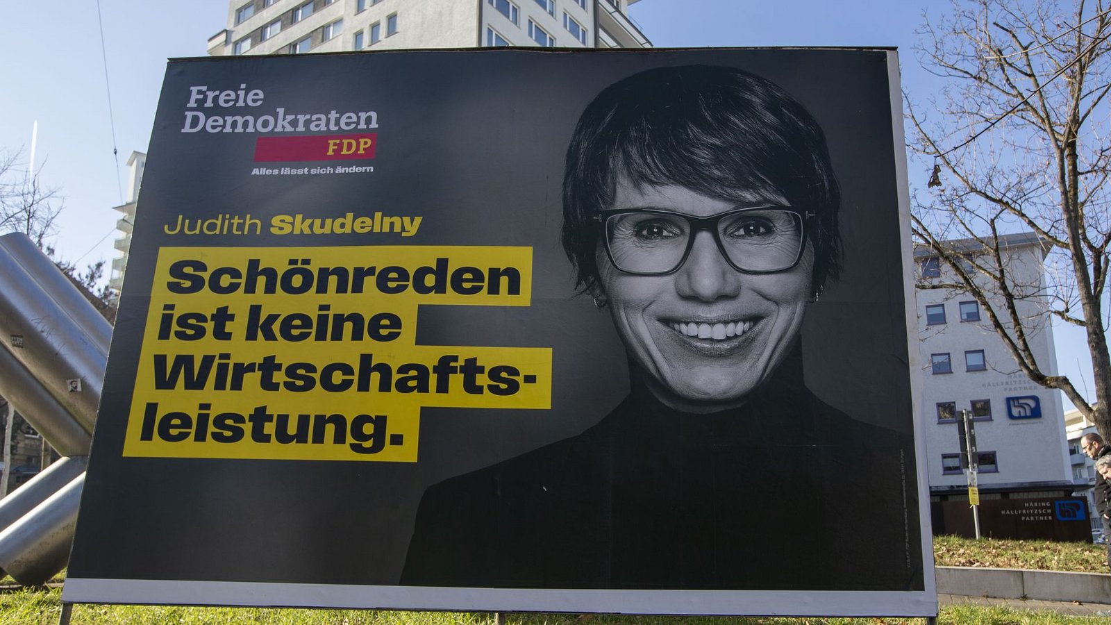 Was die FDP mit diesem Plakat meint, wird aus dem Programm nicht ganz deutlich.Foto: Lichtgut/Leif Piechowski