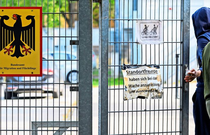 Abschottung statt Willkommenskultur: Der politische Konsens beim Thema Migration hat sich im vergangenen Jahrzehnt radikal gewandelt.<span class='image-autor'>Foto: Julian Stratenschulte/dpa</span>