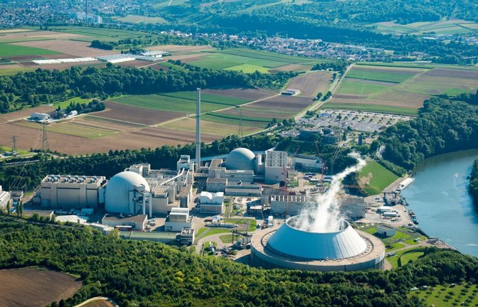 Auch das Kernkraftwerk in Neckarwestheim möchte der Ludwigsburger Landrat länger laufen lassen.  <span class='image-autor'>Foto: Archiv</span>