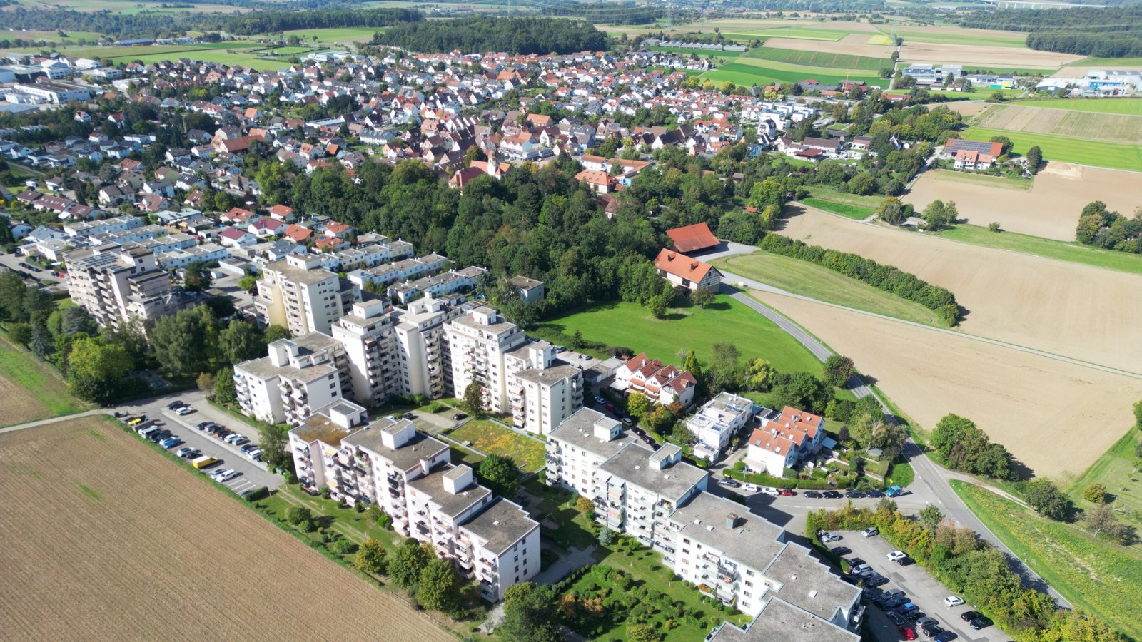 Am Südostzipfel von Hochdorf gibt es viele Wohnungen, aber laut dem Experten allenfalls Bedarf an einem isolierten Wärmenetz. Foto: Küppers Am Südostzipfel von Hochdorf gibt es viele Wohnungen, aber laut dem Experten allenfalls Bedarf an einem isolierten Wärmenetz. Foto: Küppers