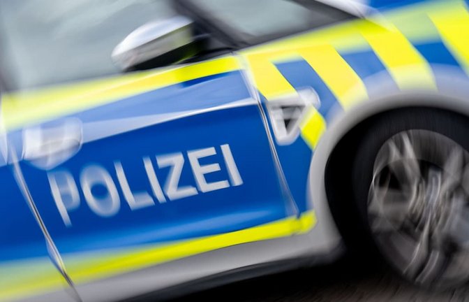 Mutmaßlicher Drogentoter: In einer Wohnung wird ein junger Mann leblos gefunden. (Symbolbild)<span class='image-autor'>Hendrik Schmidt/dpa</span>
