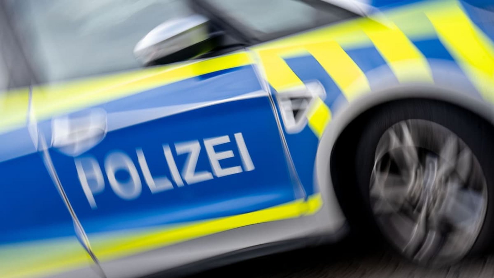 Mutmaßlicher Drogentoter: In einer Wohnung wird ein junger Mann leblos gefunden. (Symbolbild)Hendrik Schmidt/dpa