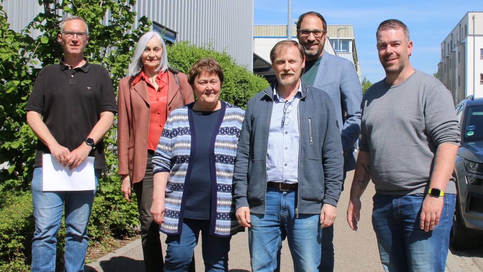 Der Betriebsrat von Feintool kämpft weiterhin für den Erhalt des Standtortes in Sachsenheim, Unterstützung gibt es von Geminderat und Gewerkschaft. Foto: Mross Der Betriebsrat von Feintool kämpft weiterhin für den Erhalt des Standtortes in Sachsenheim, Unterstützung gibt es von Geminderat und Gewerkschaft. Foto: Mross