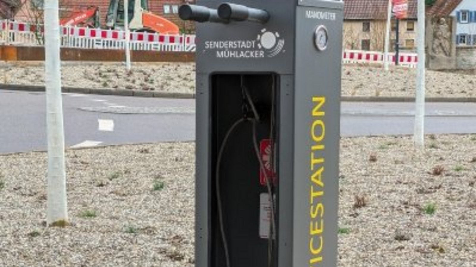 In Dürrmenz können Radfahrer kleinere Pannen selbst beheben. Foto: p