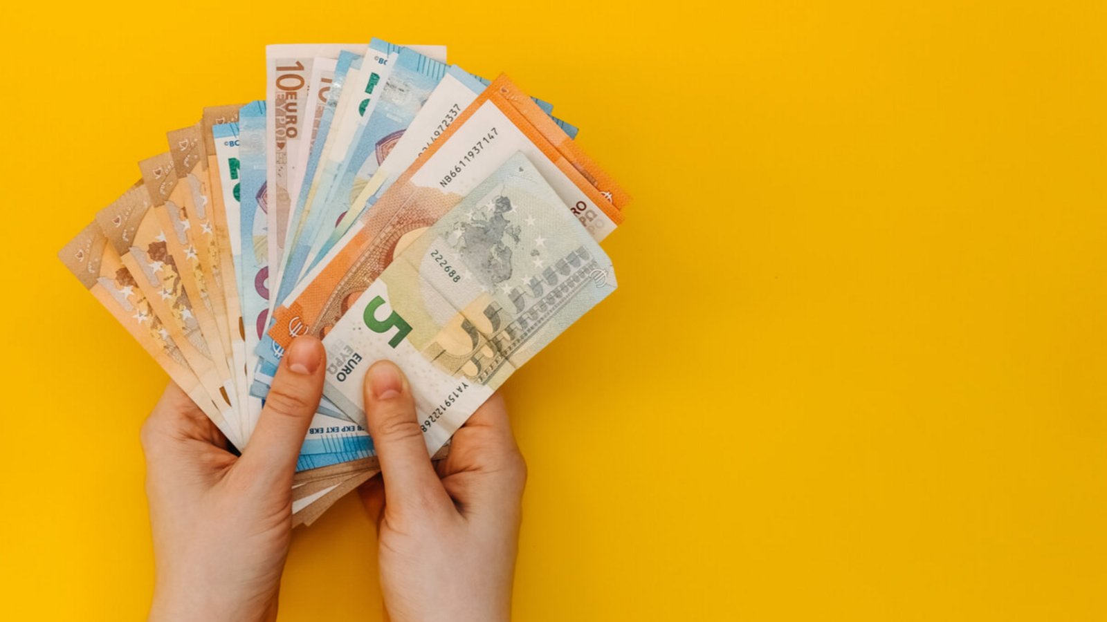 Hier erfahren Sie, welche Möglichkeiten sich am meisten lohnen, um im Alltag Geld zu sparen. 10 Tipps mit dem größten Sparpotenzial.Foto: Natalia Bostan / Shutterstock.com Hier erfahren Sie, welche Möglichkeiten sich am meisten lohnen, um im Alltag Geld zu sparen. 10 Tipps mit dem größten Sparpotenzial.Foto: Natalia Bostan / Shutterstock.com