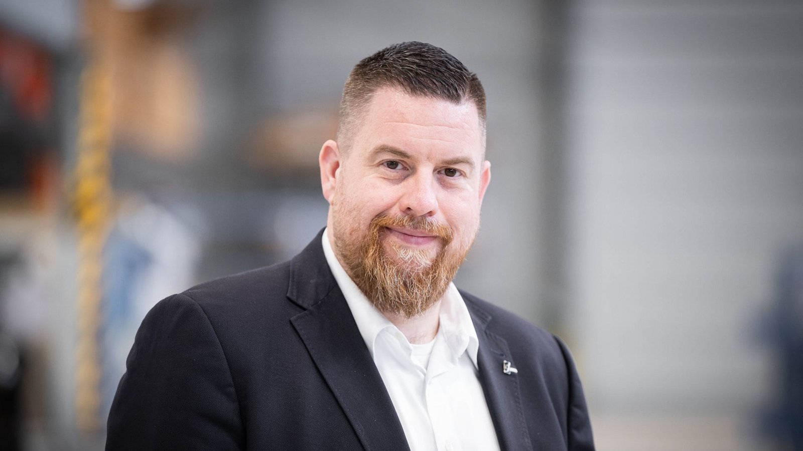 Christopher Jacob freut sich, dass sein Team weiter wächst.Foto: Sina Schuldt/dpa