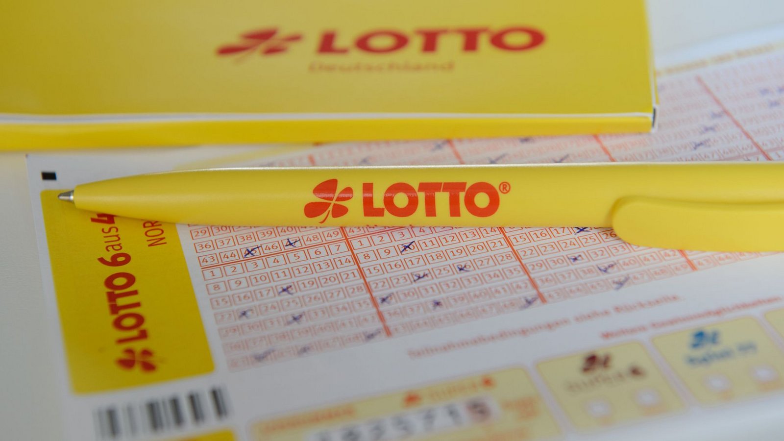 Der Spielschein war nur für eine Ziehung gültig (Symbolbild).Foto: dpa/Daniel Reinhardt