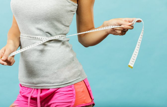 Lesen Sie 31 hilfreiche Tipps, um schnell & einfach abzunehmen. Die effektivsten Tipps & Tricks für eine gesunde Blitzdiät im Überblick.<span class='image-autor'>Foto:  Anetlanda / Shutterstock.com</span>