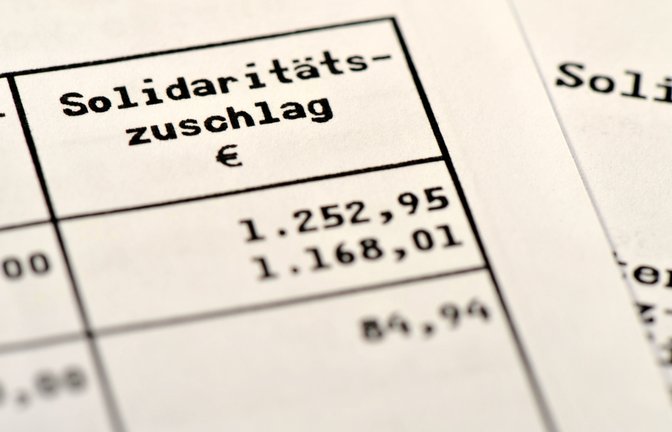 Für viele Steuerzahler ist der Soli mittlerweile Geschichte.<span class='image-autor'>Foto: nitpicker / shutterstock.com</span>