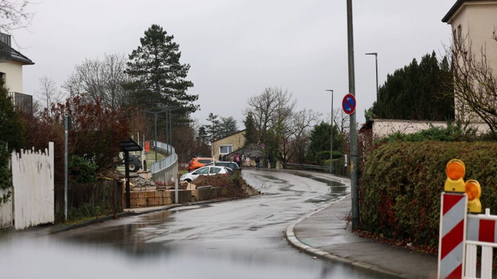 Hier an der Dürrstraße in Reutlingen wurde die 60-Jährige Schwester des Tatverdächtigen wohl durch einen spitzen Gegenstand getötet.Foto: Hier an der Dürrstraße in Reutlingen wurde die 60-Jährige Schwester des Tatverdächtigen wohl durch einen spitzen Gegenstand getötet.Foto: 