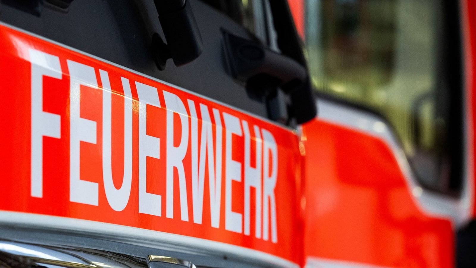 Nach einem Flächenbrand in Rottenburg (Kreis Tübingen) ist eine Leiche entdeckt worden (Symbolfoto).Foto: Soeren Stache/dpa Nach einem Flächenbrand in Rottenburg (Kreis Tübingen) ist eine Leiche entdeckt worden (Symbolfoto).Foto: Soeren Stache/dpa