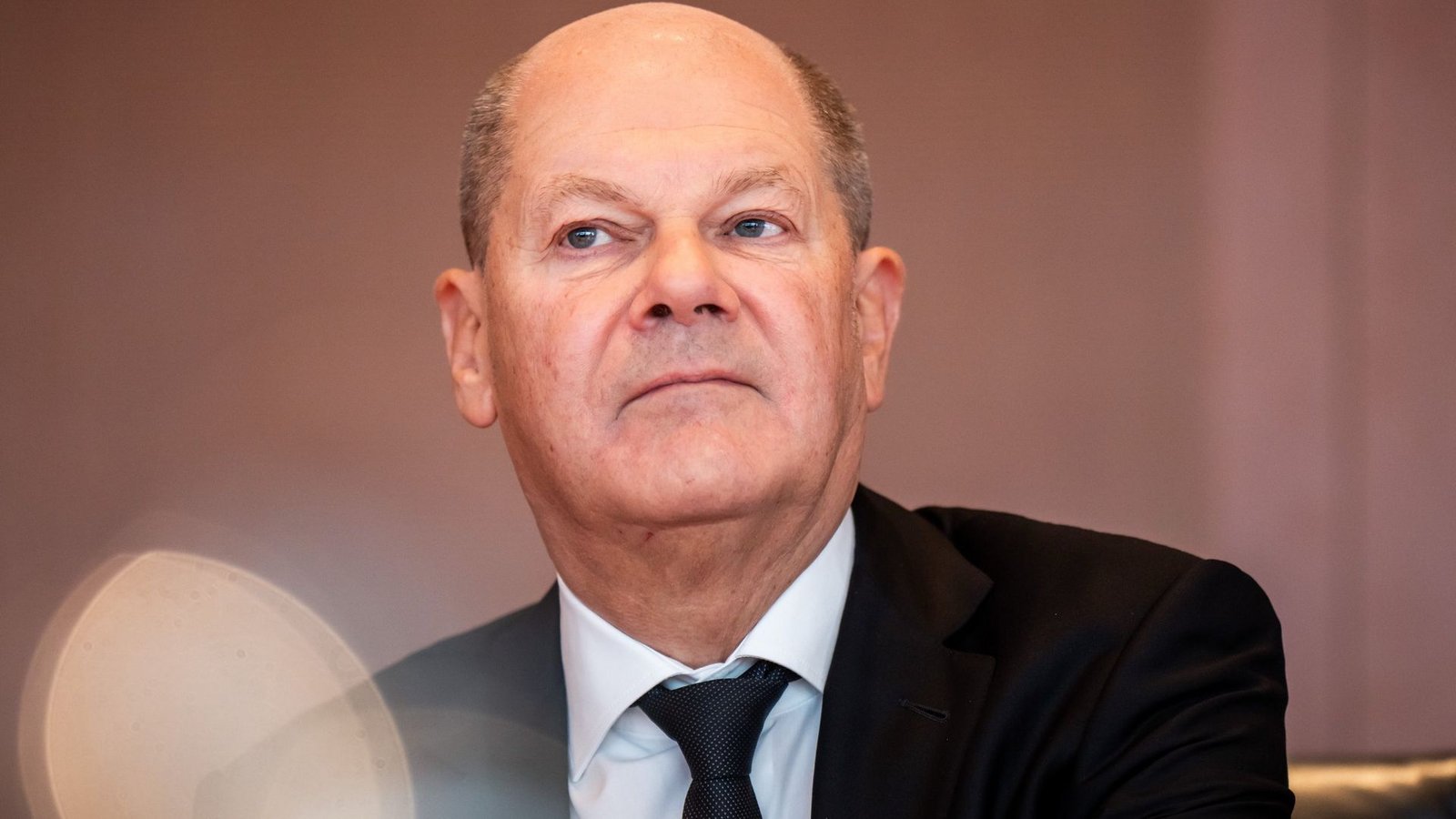 Bundeskanzler Olaf Scholz. Das Bundeskabinett hat einer möglichen deutschen Beteiligung an zwei zivilen Missionen der EU in den palästinensischen Gebieten zugestimmt (Archivfoto).Foto: dpa/Michael Kappeler Bundeskanzler Olaf Scholz. Das Bundeskabinett hat einer möglichen deutschen Beteiligung an zwei zivilen Missionen der EU in den palästinensischen Gebieten zugestimmt (Archivfoto).Foto: dpa/Michael Kappeler