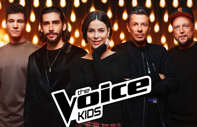 Bewährtes "The Voice Kids"-Team: Wincent Weiss (v.l.), Alvaro Soler, Lena Meyer-Landrut, Michi Beck und Smudo gehen auch 2024 wieder auf Talentsuche.<span class='image-autor'>Foto: Seven.One/Julian Essink</span>