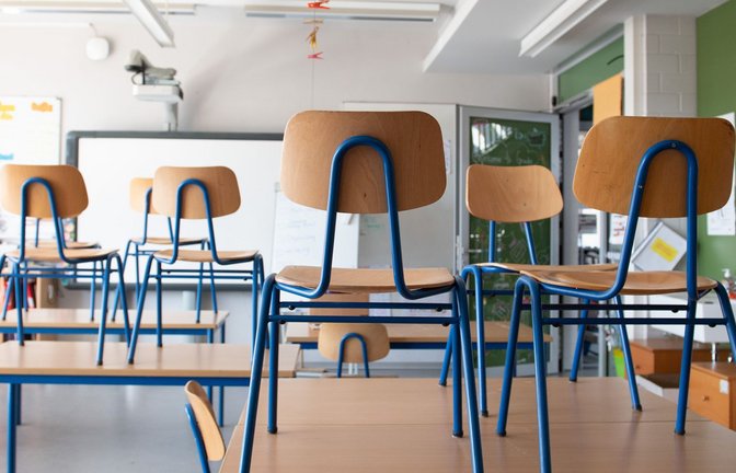 Ein blitzeblankes Klassenzimmer – sollen Schüler mehr dabei in die Pflicht genommen werden, dass es so bleibt?<span class='image-autor'>Foto: Sebastian Kahnert/dpa-Zentralbil</span>