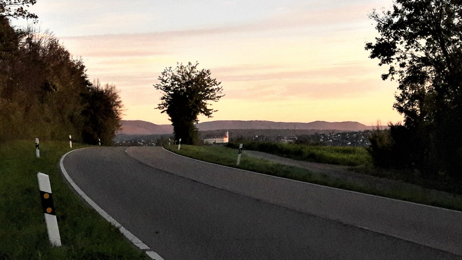 Alle Wege führen zum Schloss Kaltenstein.  Foto: Rücker