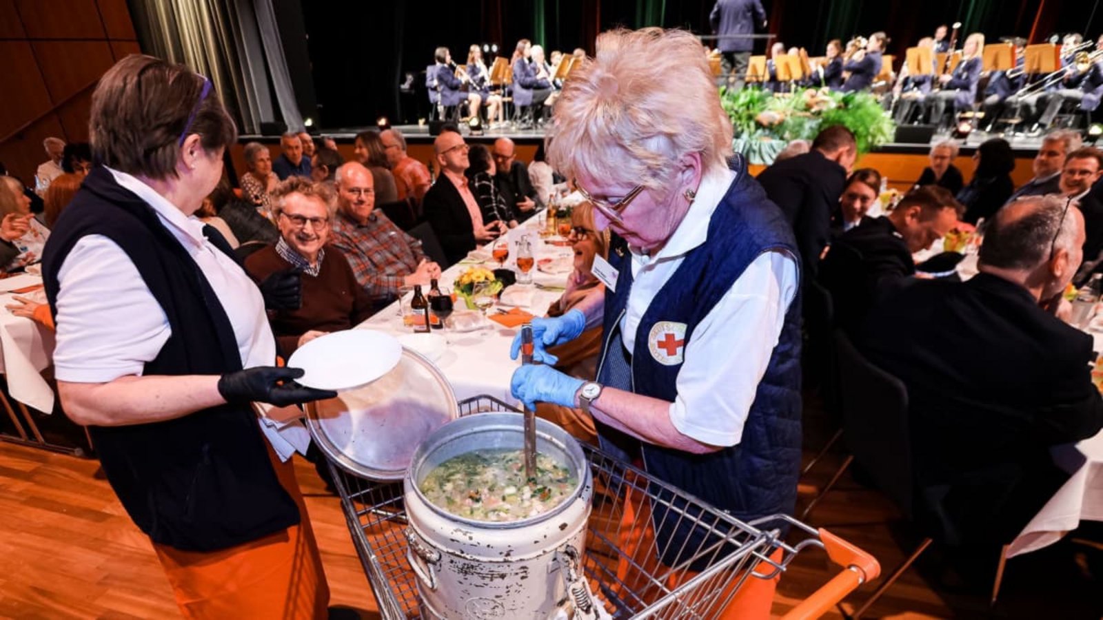 Das Fischsuppenessen gehört zu den Traditionsveranstaltungen in Böblingen.Eibner-Pressefoto/Roger Buerke/Archiv Das Fischsuppenessen gehört zu den Traditionsveranstaltungen in Böblingen.Eibner-Pressefoto/Roger Buerke/Archiv