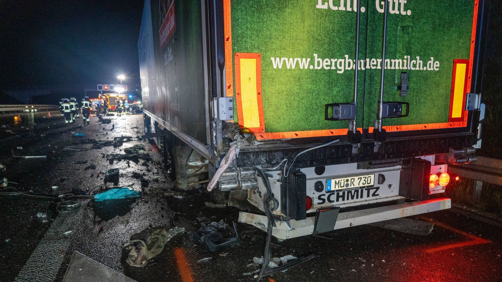 ...so stark beschädigt, dass er kaum mehr...Foto: 7aktuell.de/ 7aktuell