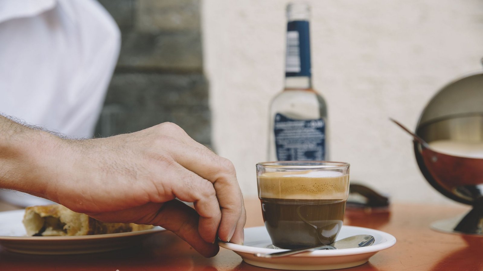 Viele Menschen können nicht mehr ohne Kaffee, besonders da es eine wachmachende Wirkung hat (Archivbild).Foto: Leif Piechowski/LICHTGUT/Leif Piechowski Viele Menschen können nicht mehr ohne Kaffee, besonders da es eine wachmachende Wirkung hat (Archivbild).Foto: Leif Piechowski/LICHTGUT/Leif Piechowski