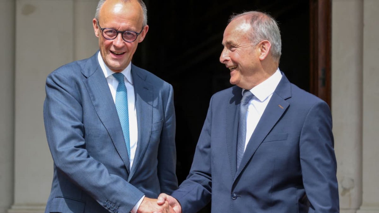 Bundeskanzler Friedrich Merz und der irische Premier Micheál MartinPaul Faith/afp Bundeskanzler Friedrich Merz und der irische Premier Micheál MartinPaul Faith/afp
