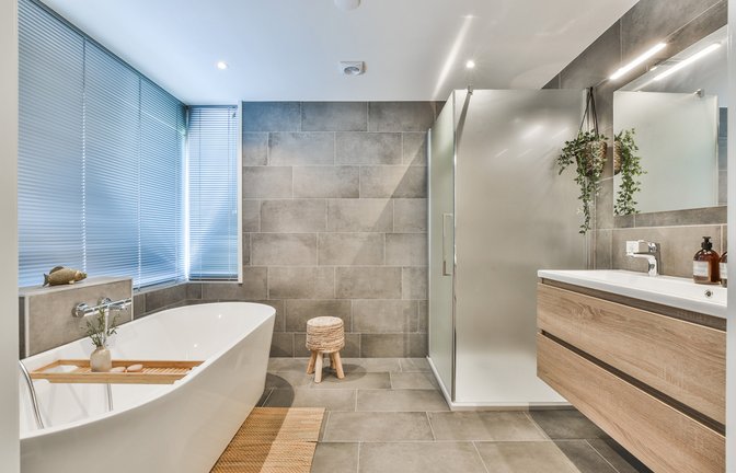 Dusche oder Badewanne: Wo spart man mehr Geld?<span class='image-autor'>Foto: Procreators / shutterstock.com</span>