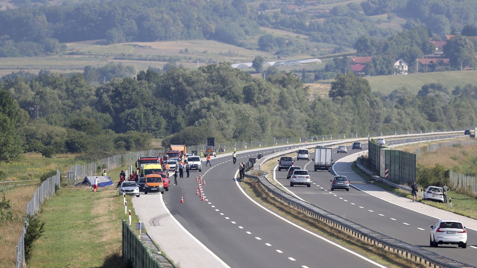 Der Unfall ereignete sich etwa 60 Kilometer von Zagreb entfernt.Foto: dpa/Uncredited