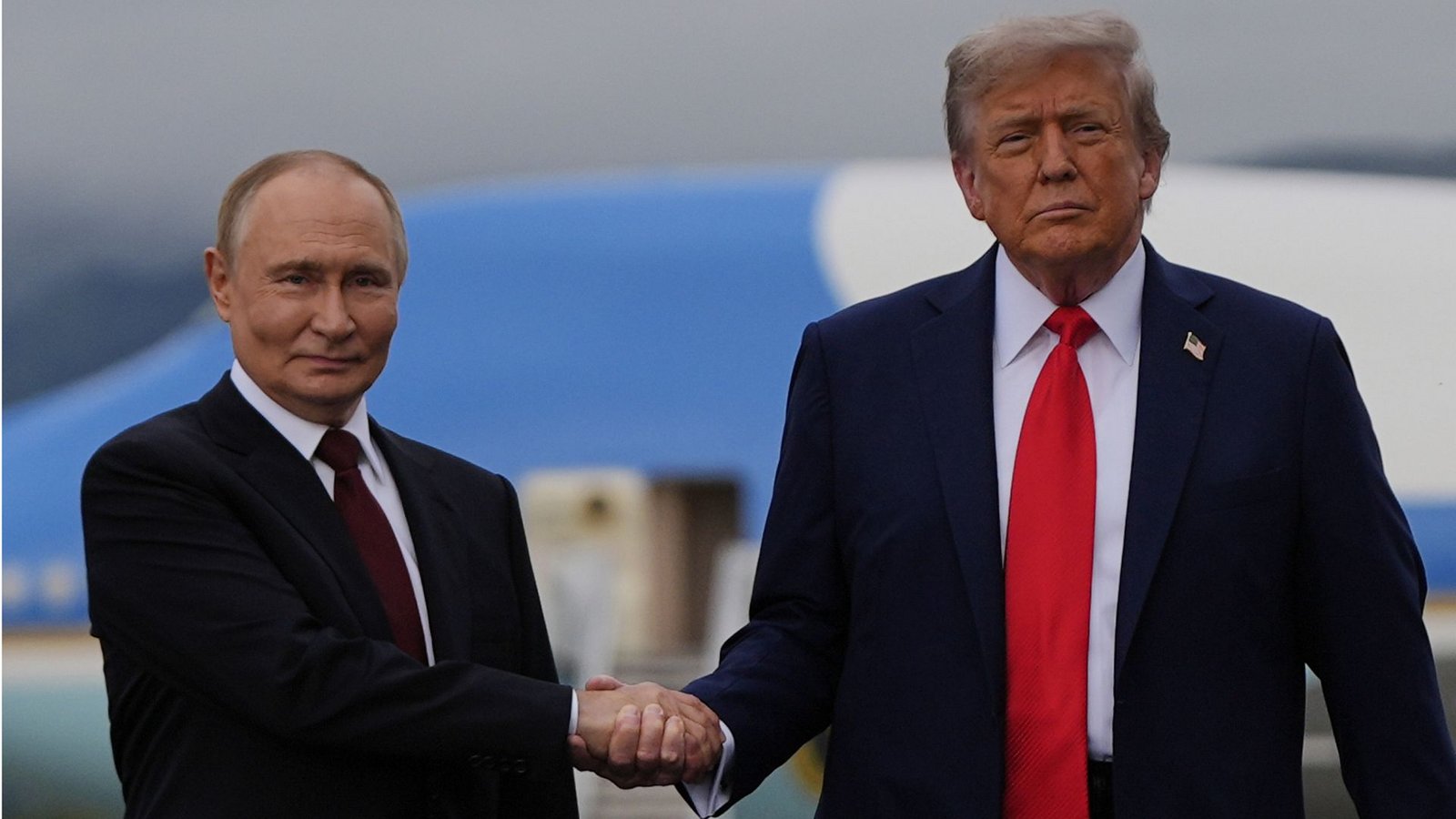 Russlands Präsident Putin und US-Präsident Donald Trump am Freitag in Anchorage.Foto: Julia Demaree Nikhinson/AP/dpa Russlands Präsident Putin und US-Präsident Donald Trump am Freitag in Anchorage.Foto: Julia Demaree Nikhinson/AP/dpa