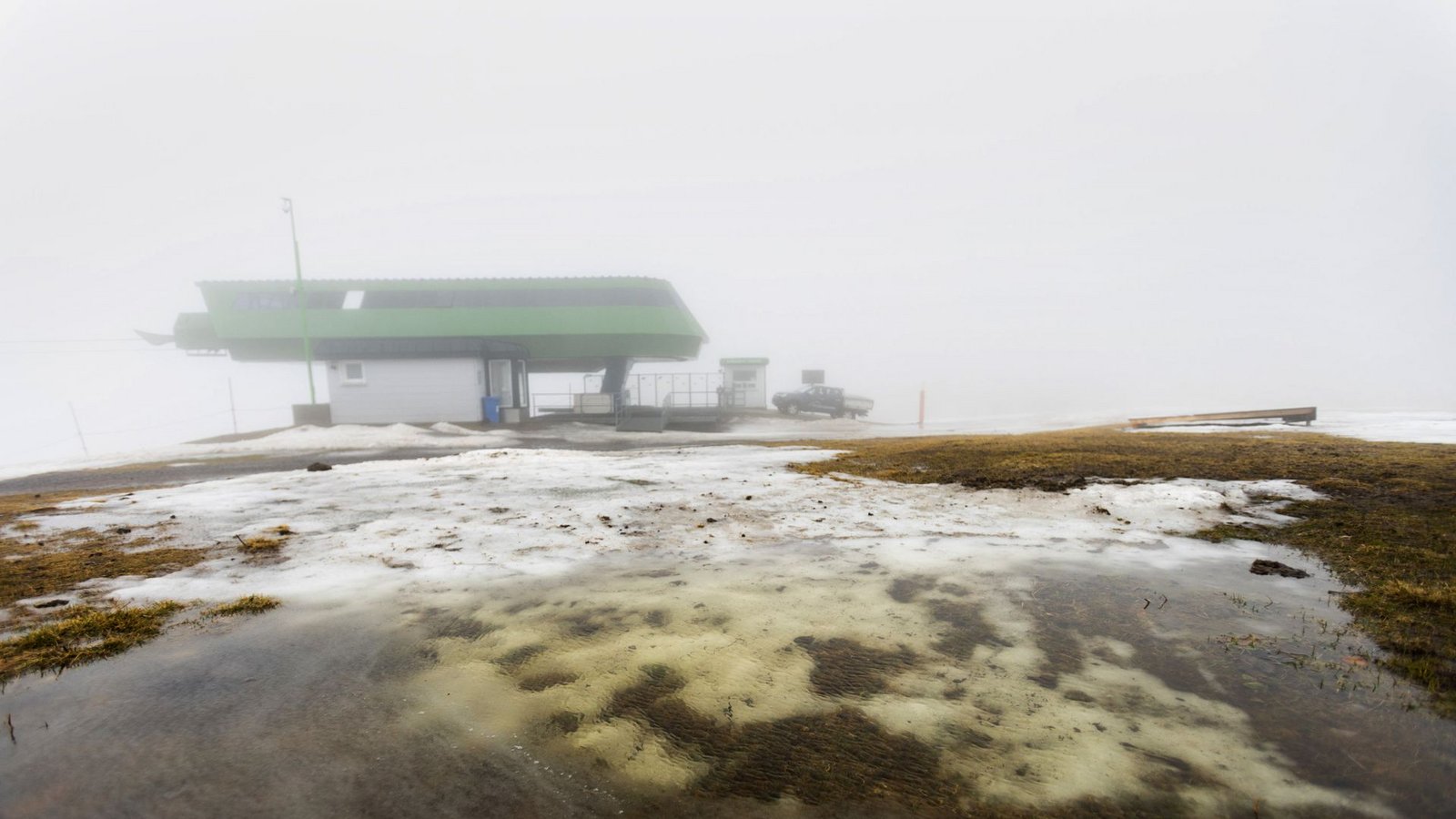 Tauwetter lässt am Feldberg, dem höchsten Berg in Baden-Württemberg die letzten Schneereste verschwinden.Foto: dpa/Philipp von Ditfurth Tauwetter lässt am Feldberg, dem höchsten Berg in Baden-Württemberg die letzten Schneereste verschwinden.Foto: dpa/Philipp von Ditfurth