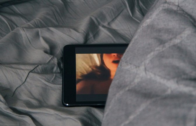 Die Plattform Pornhub ist Nummer 7 der meistgeklickten Websites weltweit.<span class='image-autor'>Foto: Unsplash/Charles Deluvio</span>