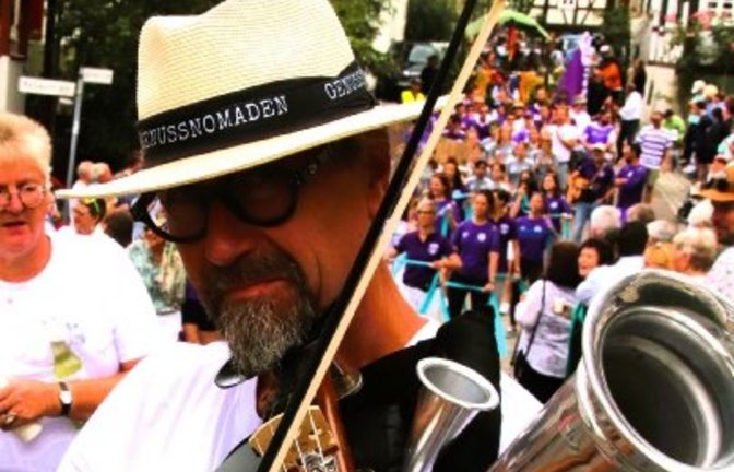 Nicht nur Weinkenner, sondern auch Musiker: Bertram Haak. Archivfoto: Arning