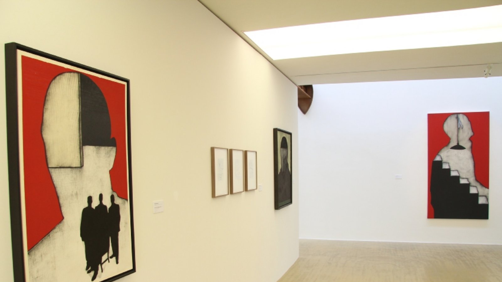Die typischen Silhouetten von Max Neumann stehen im Zentrum der Ausstellung. Die typischen Silhouetten von Max Neumann stehen im Zentrum der Ausstellung.