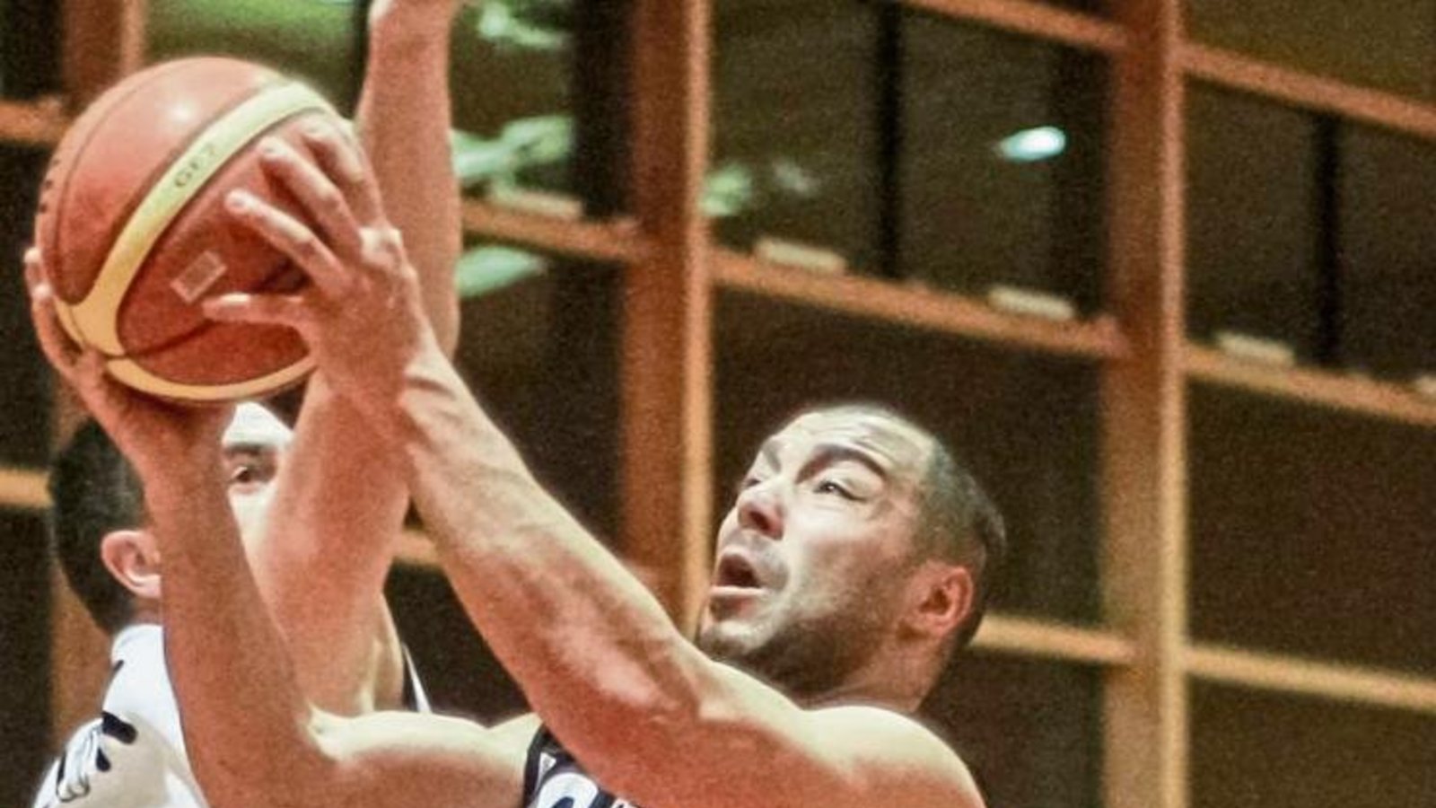Themis Koupidis (Mitte) und den BSG-Basketballern steht gleich zum Saisonauftakt am Samstag ein wichtiges Spiel bevor. An der Enz ist Kupferzell zu Gast, den Vaihingen/Sachsenheim in der Tabelle hinter sich lassen will. Foto: Simecek Themis Koupidis (Mitte) und den BSG-Basketballern steht gleich zum Saisonauftakt am Samstag ein wichtiges Spiel bevor. An der Enz ist Kupferzell zu Gast, den Vaihingen/Sachsenheim in der Tabelle hinter sich lassen will. Foto: Simecek