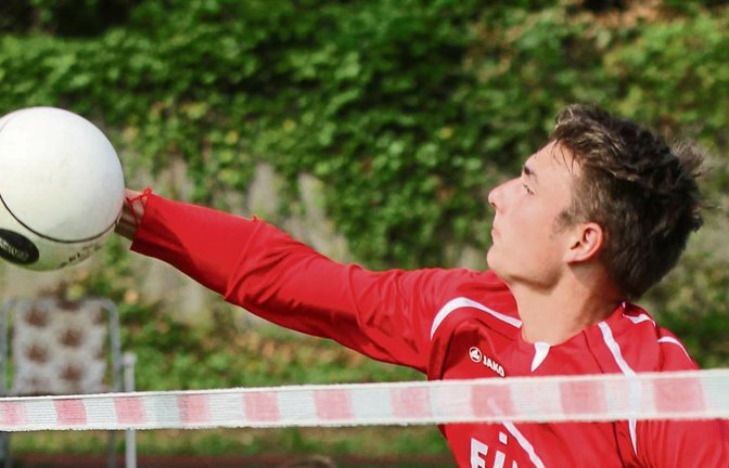 Jaro Jungclaussen hat mit der U-18-Nationalmannschaft die Europameisterschaft der Nachwuchsfaustballer gewonnen. Foto: Archiv/Nachreiner