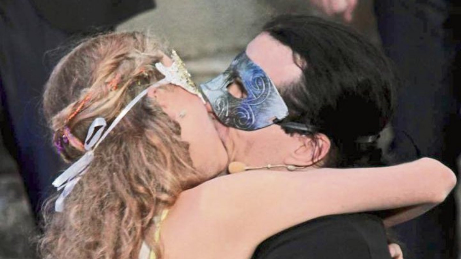 Liebe zwischen Romeo und Julia. Liebe zwischen Romeo und Julia.