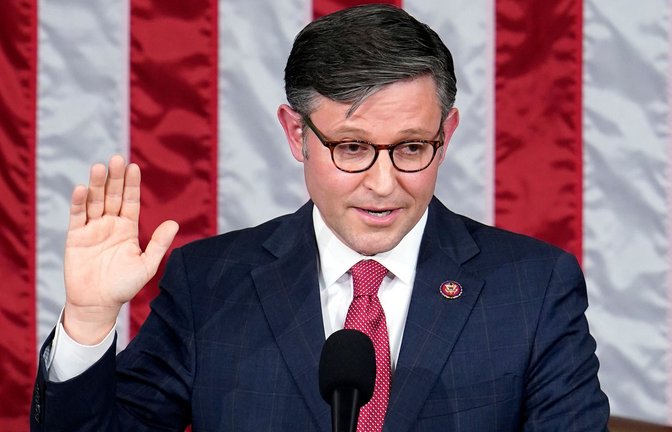 Wirkt verbindlich: Mike Johnson im Kongress.<span class='image-autor'>Foto: dpa/Alex Brandon</span>