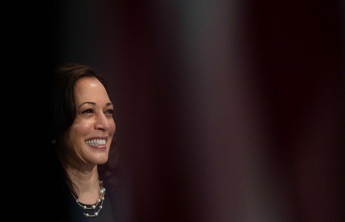 Kamala Harris will Präsidentschaftskandidatin der Demokraten werden.<span class='image-autor'>Foto: AFP/JIM WATSON</span>