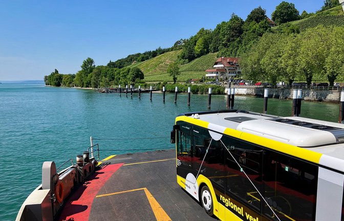 Egal ob Bus, Fähre, oder beides: Am Bodensee sind die Fahrpläne inzwischen in populären Karten-Apps zu finden. Anderswo hakt es noch.<span class='image-autor'>Foto: bodo/Löffelholz</span>