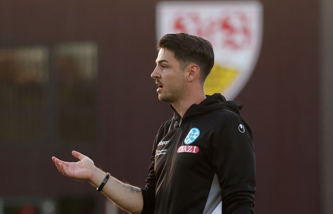 Trainer Max Füssenhäuser gewann mit der U17 der Kickers in der DFB-Nachwuchsliga beim VfB Stuttgart mit 1:0.<span class='image-autor'>Baumann/Julia Rahn</span>
