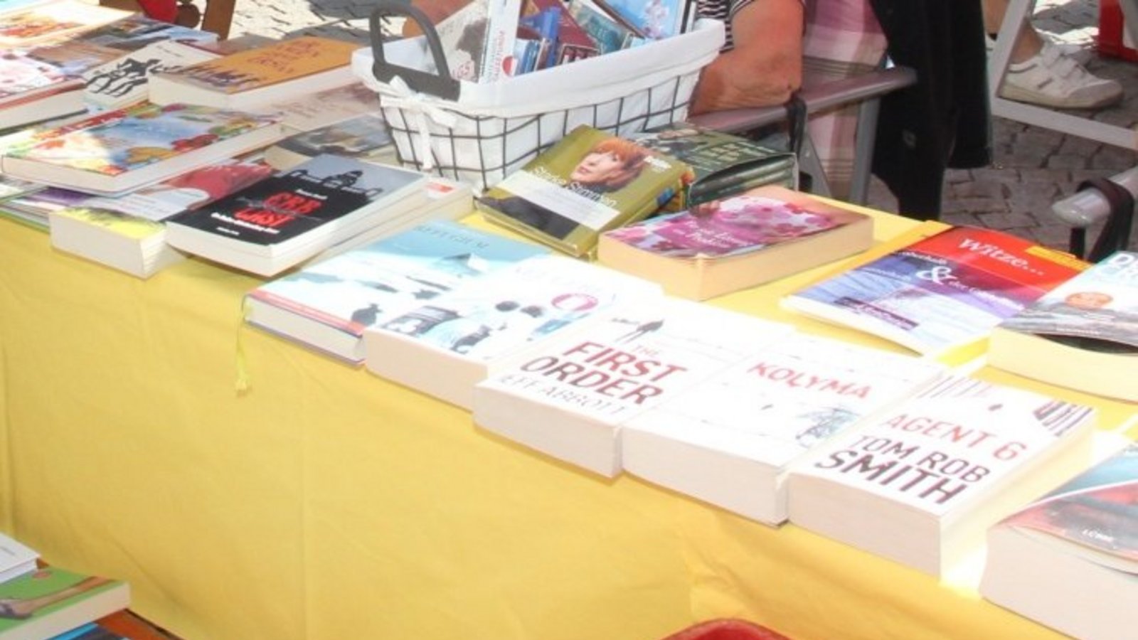 Wer ein neues Buch sucht, wird vielleicht am Samstag in Sersheim fündig. Archivfoto: Banholzer Wer ein neues Buch sucht, wird vielleicht am Samstag in Sersheim fündig. Archivfoto: Banholzer