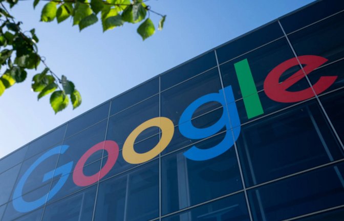 Google rollt den neuen KI-Modus in Deutschland aus. Wann der Modus genau kommt und wie man in jetzt schon nutzen kann, lesen Sie hier.<span class='image-autor'>Foto: Tada Images / Shutterstock.com</span>