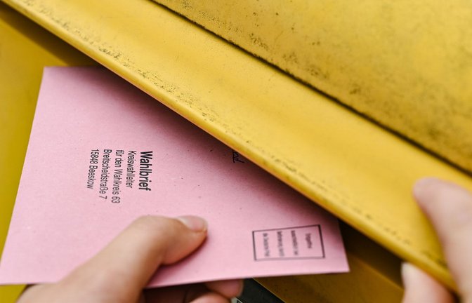 Bei den vergangenen Wahlen hat sich die Briefwahl wachsender Beliebtheit erfreut. Der Trend dürfte anhalten.<span class='image-autor'>Foto: dpa/Patrick Pleul</span>